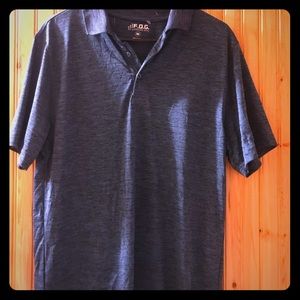 Men’s medium collared shirt